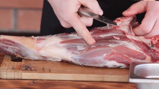 Как приготовить баранью ногу в тандыре. Приготовление мяса в тандыре. Тандыр Казачий Технокерамика. смотреть онлайн