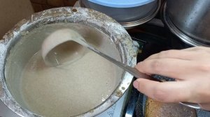 Из ужасного блинного теста напекла оладьи. Получилось! Ура!