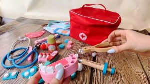 Игровой детский набор доктора Играем в доктора деревянный в чемодане