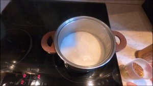 Пшеная каша с семенами льна.