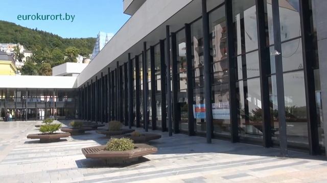 Карловы Вары Karlovy Vary, Чехия - набережная Теплы eurokurort.by