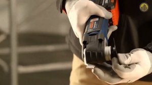 Аккумуляторный многофункциональный инструмент BOSCH GOP 18 V-EC Professional