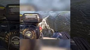 Испытания анти кавитационного крыла, мотовесло, лодка Астра 300.