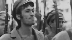 Рота шла (был очень популярной строевой песней в армии)