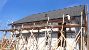 Монтаж безшовного жолоба