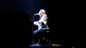 Regina Spektor Регина Спектор - Пока Земля Ещё Вертится (live in Port Chester, NY 2012)