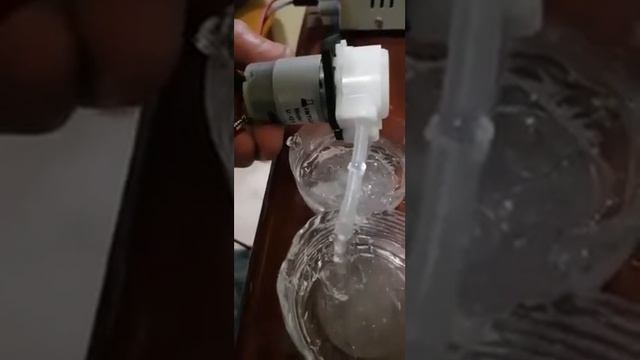 Bomba para álcool em gel