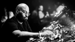 Hercules & Love Affair - Blind (Frankie Knuckles Remix)