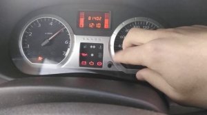 Лайфхак для водителей(Ларгус, Логан, Сандеро). Как узнать точный остаток уровня топлива в баке.