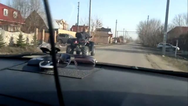 BRP Can Am Outlander 800 vs  Subaru Impreza смотреть онлайн