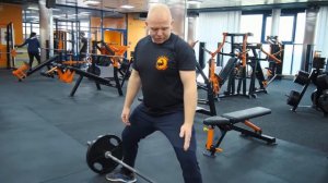 Обучение тяге в стиле сумо