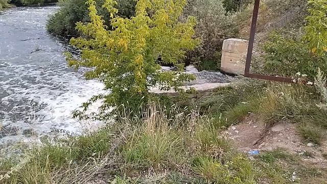 Водопад на реке Пышма в Сухом логе