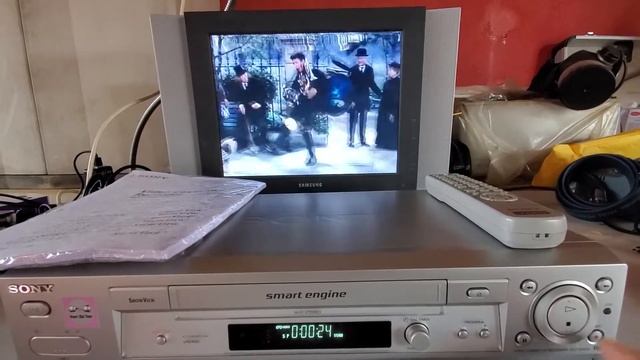 VIDEOREGISTRATORE VHS SONY SLV-SE830 смотреть онлайн