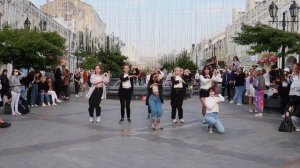 [K-POP DANCE IN PUBLIC 2021] ITZY, THE BOYZ, TWICE, AESPA, BLACKPINK, WAYV etc.