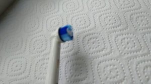 Работа Электрической зубной щетки Oral B