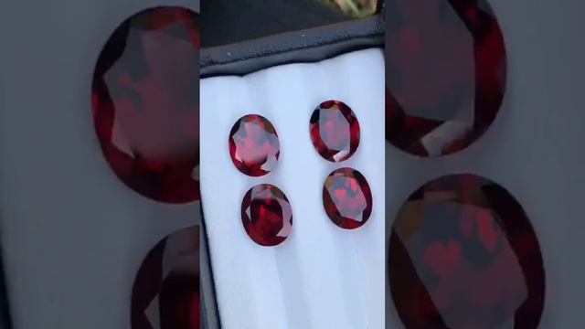 12 carats stunning faceted rhodolite garnet pairs available for sale Dimension: 10*8*5mm