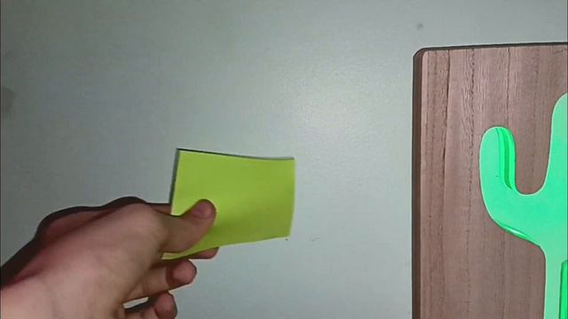 Сколько нужно наклеить и отклеить липкую бумагу чтобы он больше не клеилась?