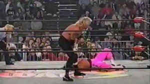 Bret Hart vs Diamond Dallas Page -  WCW World War III (1998)