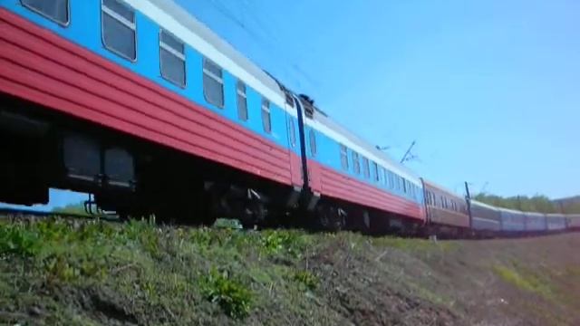 "Россия" на перегоне Киров-Красносельский смотреть онлайн