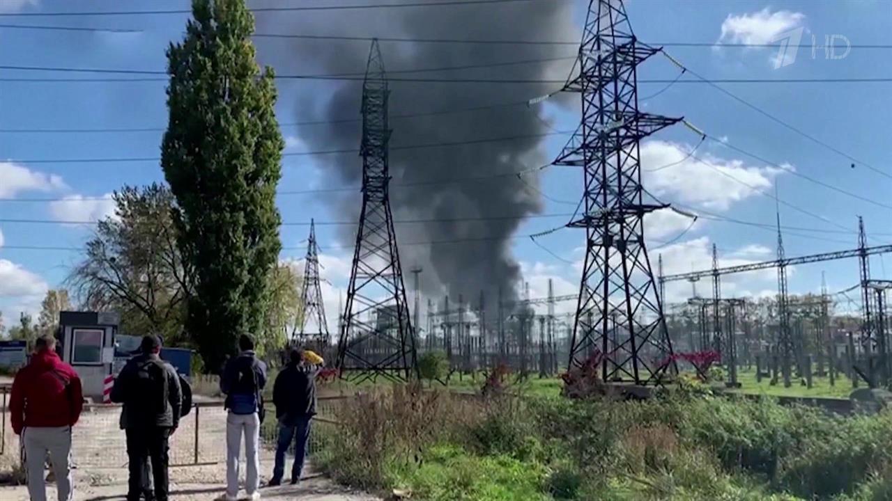 Российские военные наносят высокоточные удары по в...бъектам и энергетической инфраструктуре Украины