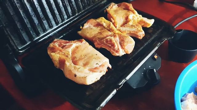 СТЕЙКИ ИЗ СВИНИНЫ (РЕЦЕПТ В ОПИСАНИИ)