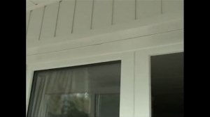 Максимус окна - отделка лоджии белой пластиковой вагонкой