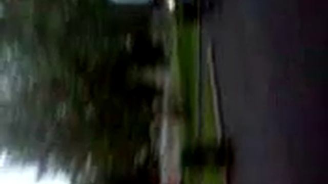 Обоссался в штаны пока сидел на лавочке смотреть онлайн