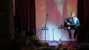 Паучок. Исполняет Александр Мичурин