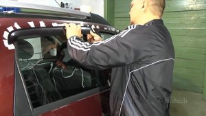 Профессиональная установка ветровиков (дефлекторов) в домашних условиях.