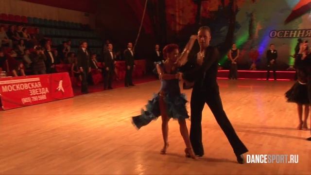 Meier Sedrik - Кradenova Militina, RUS, 1/2 Rumba смотреть онлайн