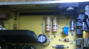 Типовой ремонт блока питания 12V 8A телевизора Hitachi C20-LC880SNT