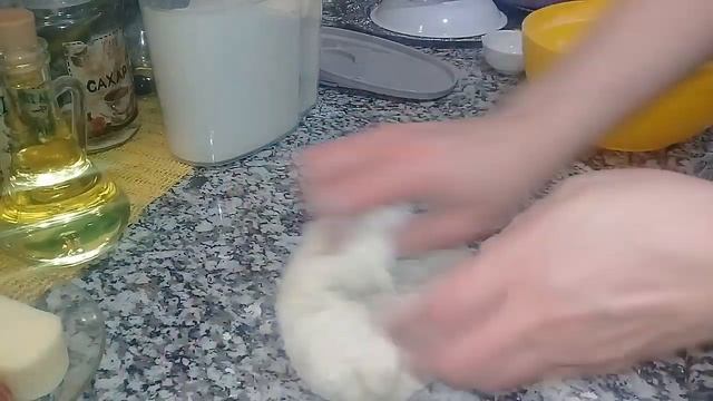 Турецкое пиде с колбасой и сыром/дрожжевое тесто