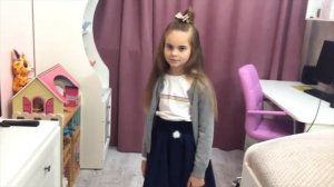 ВЛОГ: Образы в школу. Что носить первокласснице?