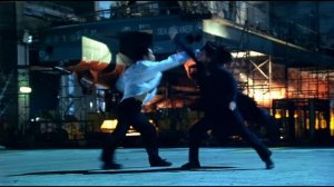 Финальный бой Обнаженное оружие 2002 4K