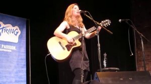 Dar Williams singing "Cool As I Am" on November 9, 2013 in Columbus, Ohio