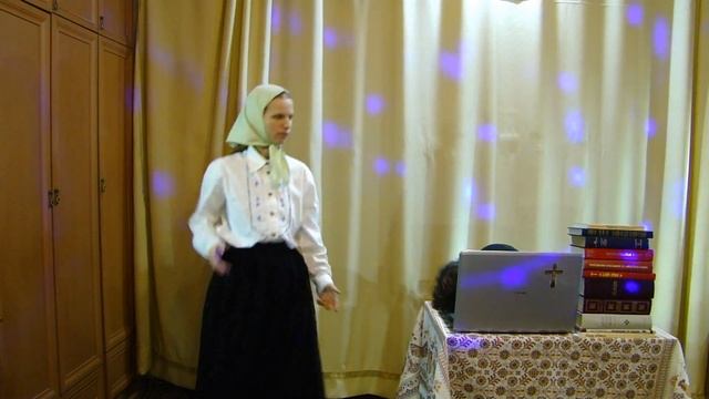 ХБМ: (Хочу Быть Матушкой) история о том, как семинарист познакомился с православной инопланетянкой