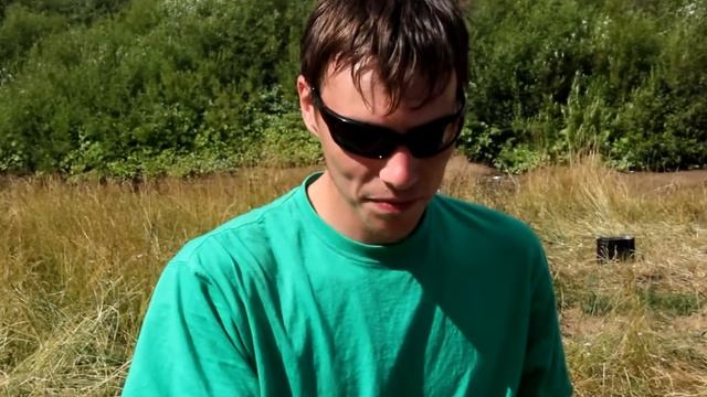 Стас ест гусеницу смотреть онлайн