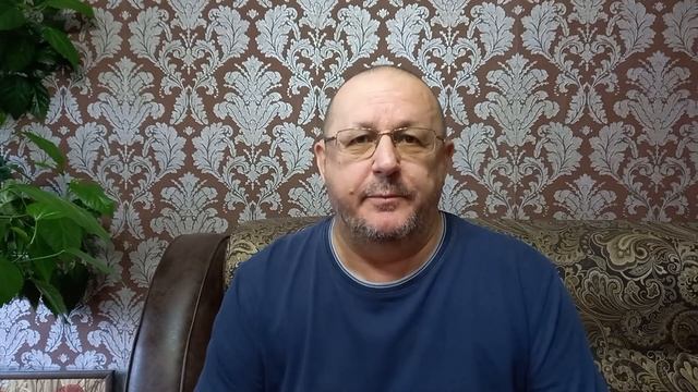 Анекдот Про помогите и про у нас много. смотреть онлайн