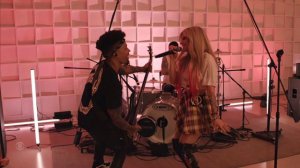 Avril Lavigne - Bite Me | First Public Performance | 4K REMASTERED