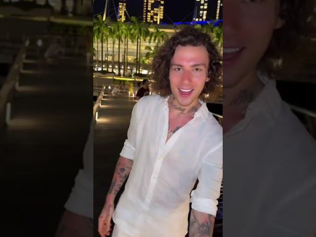 XOLIDAYBOY Пожары Сингапур 12.05.24 Reels Ивана в ТТ #xolidayboy#иванржевский#пожары#иван смотреть онлайн