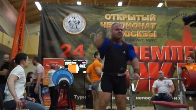 Виктор Найденов жим лежа в экипировке 410 кг. Кремлевский жим 2016 год смотреть онлайн