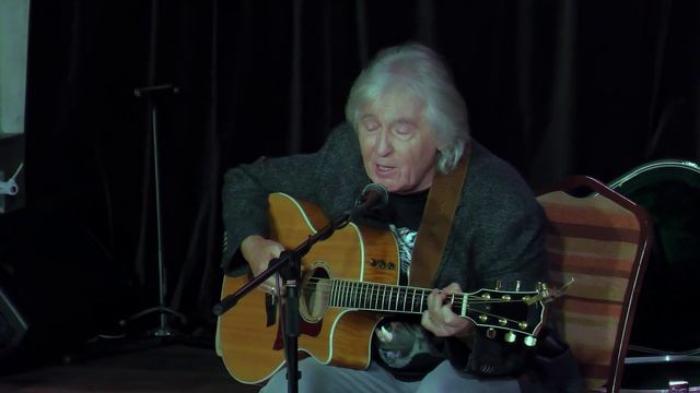 Малежик недавно и давно. Певец малежик вячеслав. Малежик недавно и давно. Вячеслав малежик так недавно и давно. Вячеслав малежик - провинциалка пластинка.