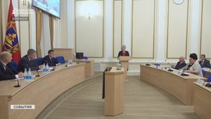 Во всех школах Брянской области пройдут новогодние мероприятия