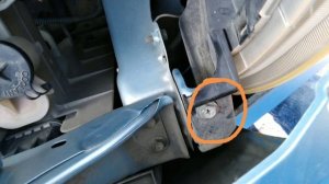 Тойота витц. Замена галогены.