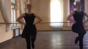 Экзамен по народному танцу 1 курс