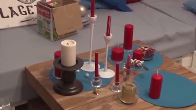 Ёлки 5 "Интервью с Сашей Спилберг и Юлией Пушман" смотреть онлайн