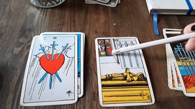 4 мечей. Значение аркана + практика! смотреть онлайн