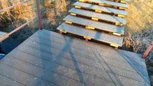 Как построить причал/ Продолжение строительства причала/ Как уложить доску ДПК/