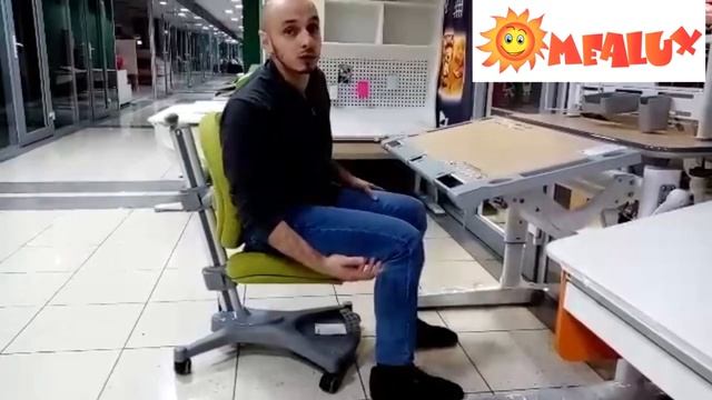 Кресло Mealux Neapol Y-136 как правильно сидеть за растущим креслом и столом Mealux ErgoWood