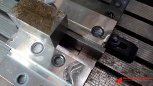 Деталь упор изготовление в Mastercam & DMU50